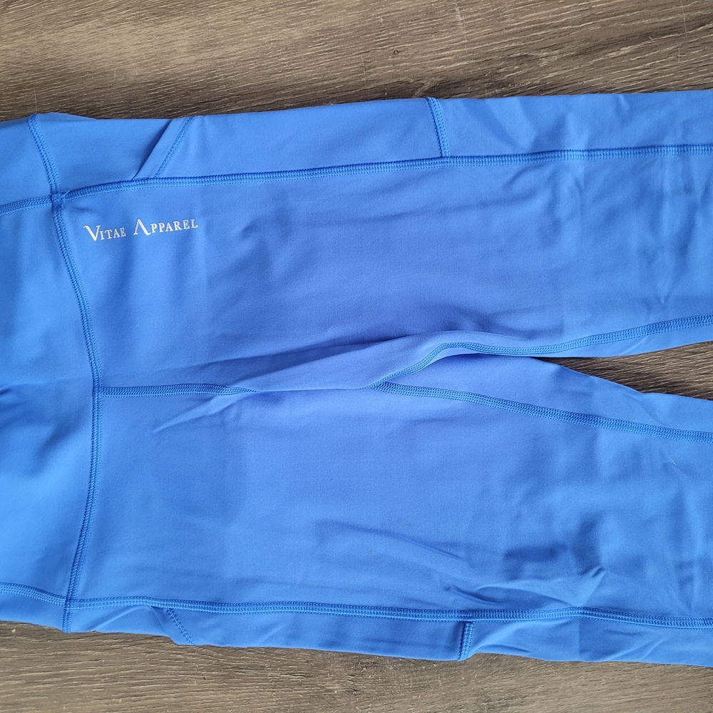 Vitae Apparel Electric Blue Leggings. Size 6/M.
